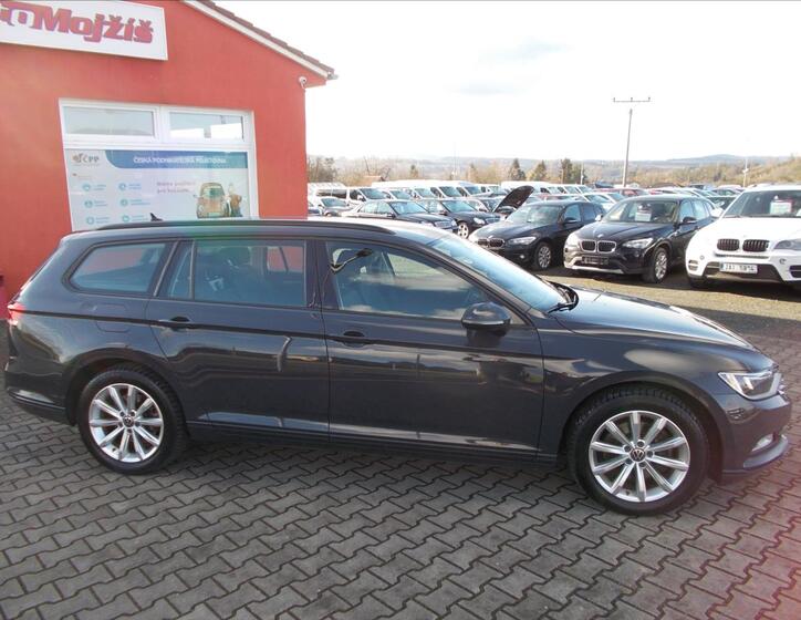 Volkswagen Passat 8