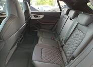 Audi Q8 10
