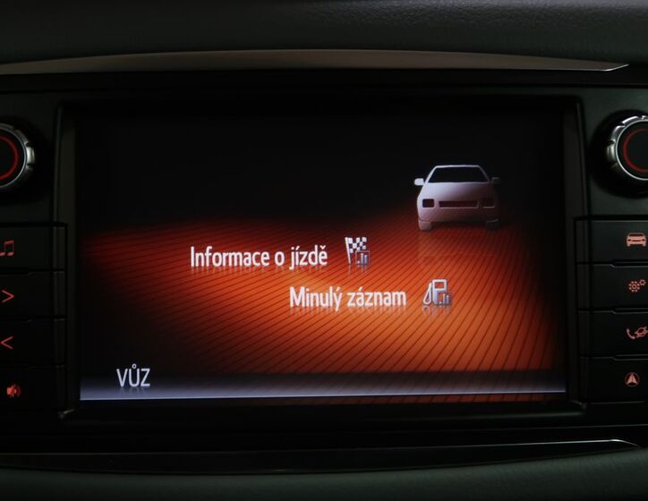 Toyota Yaris 18