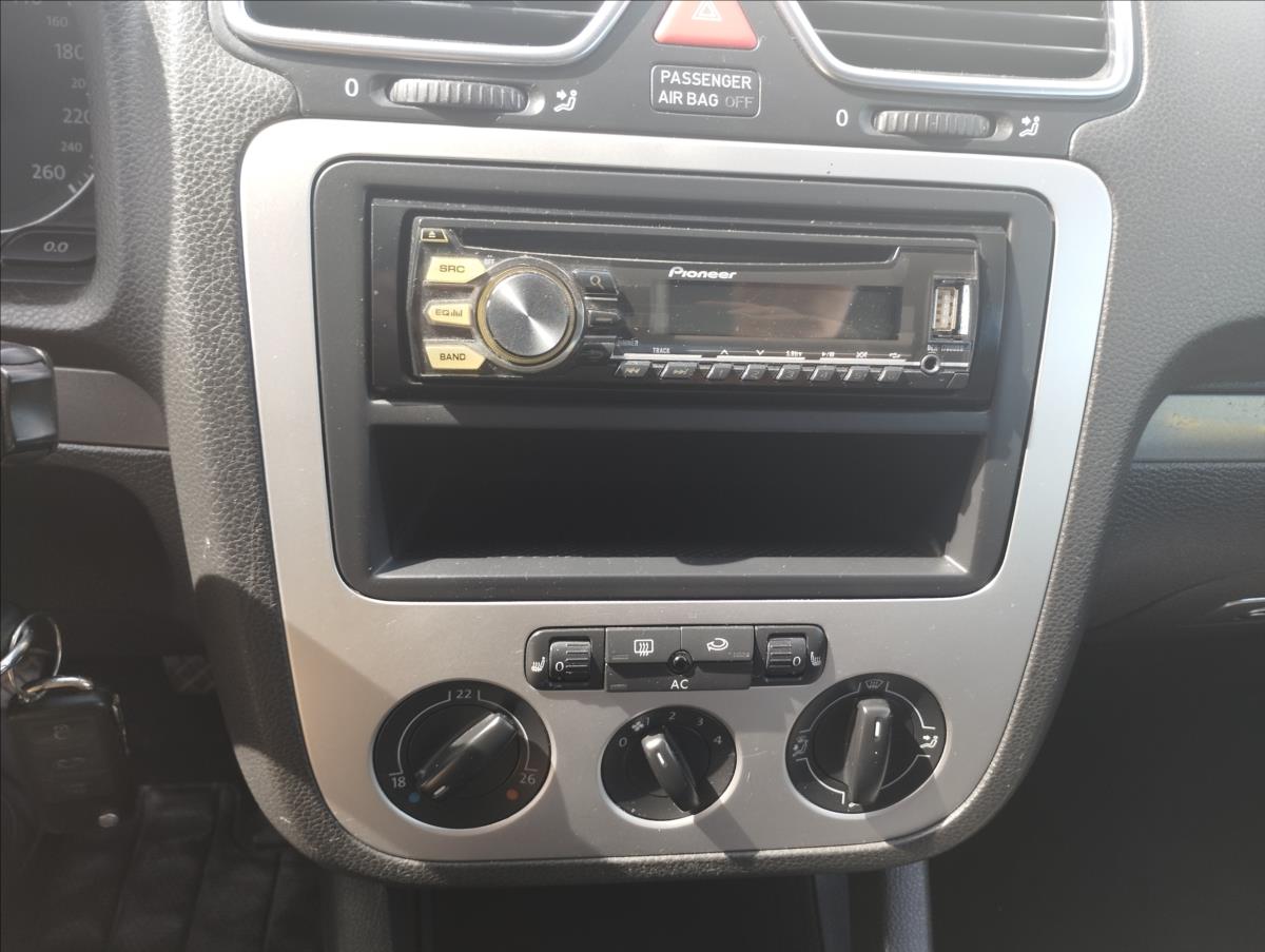 Volkswagen EOS