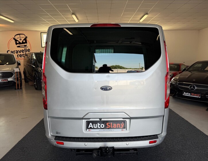Ford Transit Custom 8