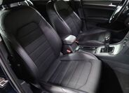 Volkswagen Golf 13