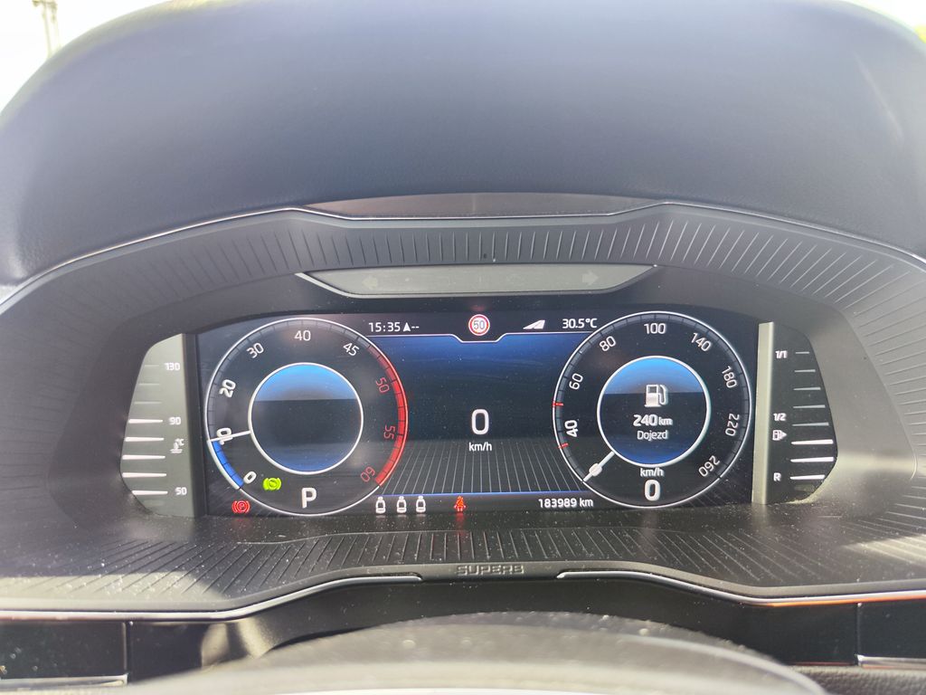 Škoda Superb