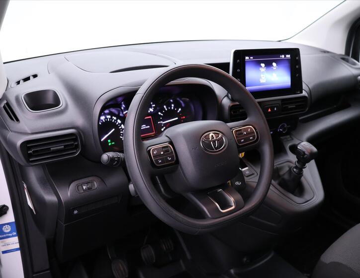 Toyota ProAce 26