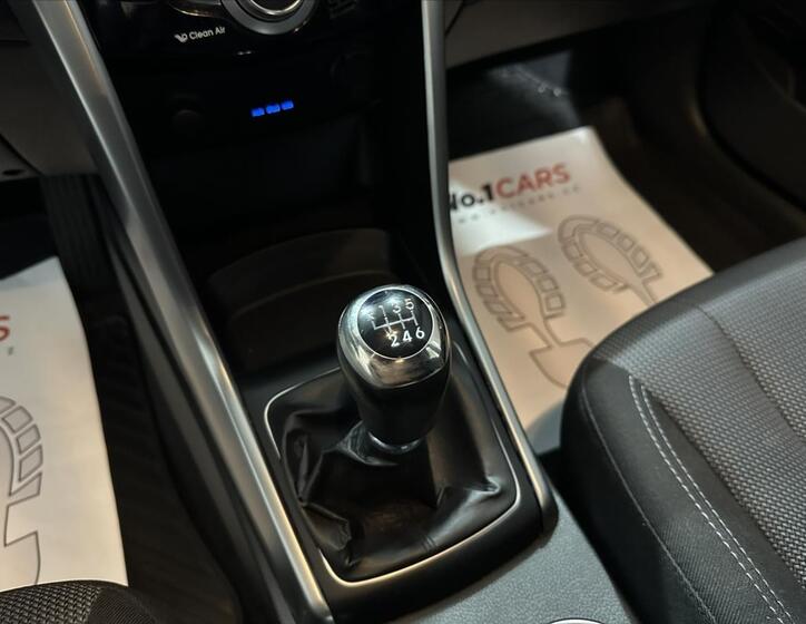 Hyundai i30 12
