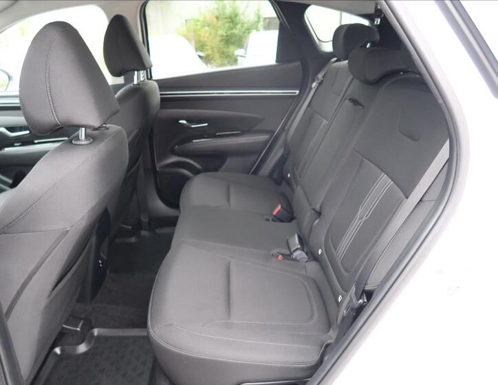 Hyundai Tucson 19