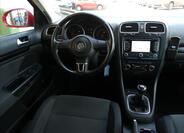 Volkswagen Golf 27
