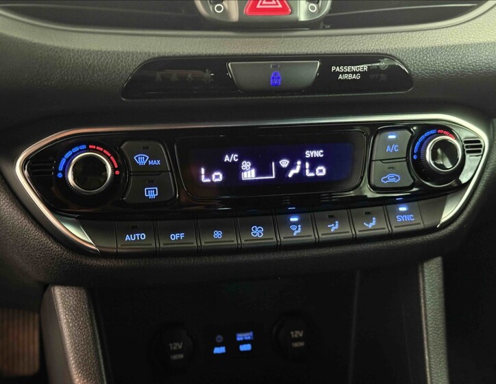 Hyundai i30 15