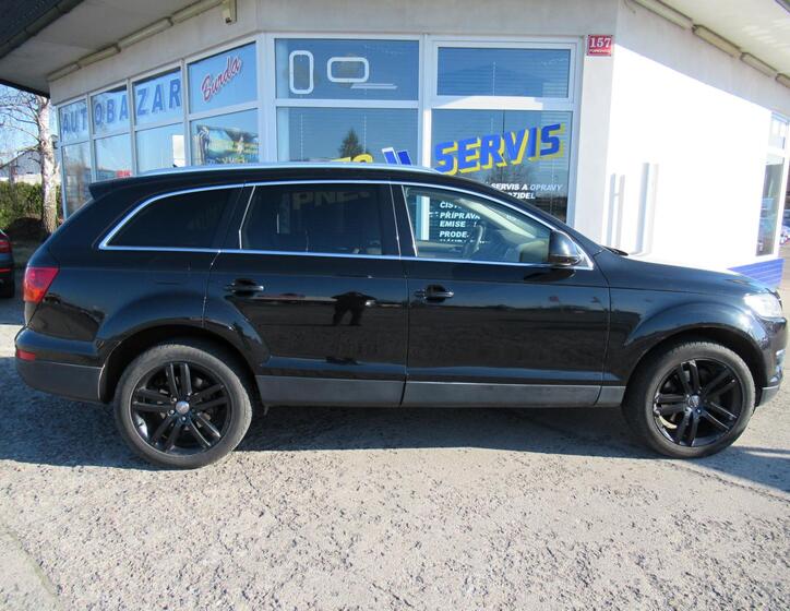 Audi Q7 7