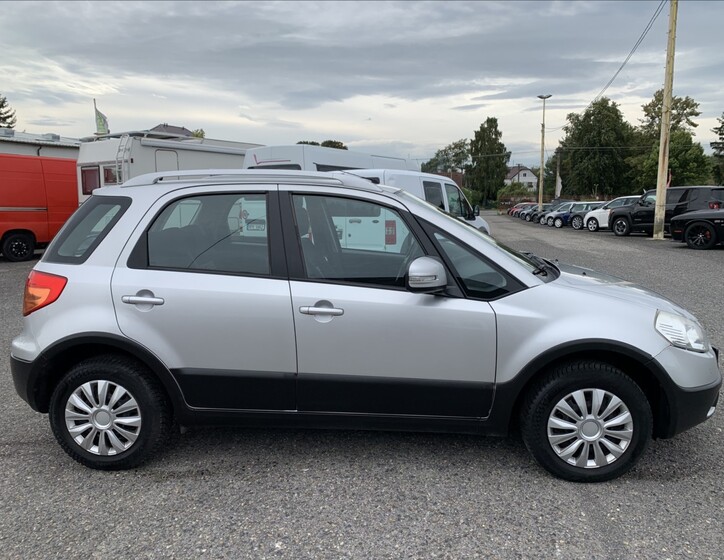 Fiat Sedici 7