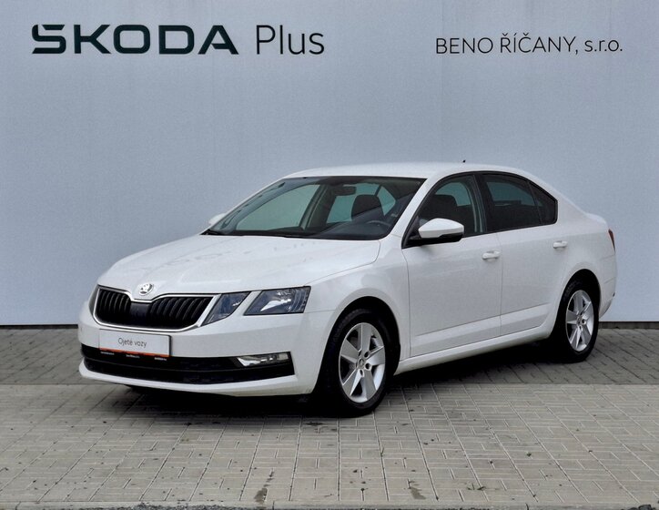 Škoda Octavia 1