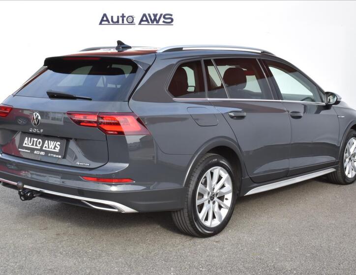 Volkswagen Golf 8