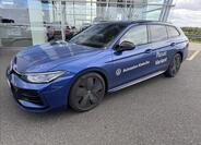 Volkswagen Passat 1