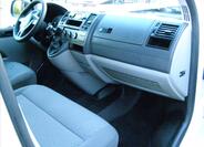 Volkswagen Transporter 22