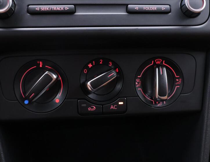 Volkswagen Polo 21