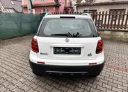 Fiat Sedici 4