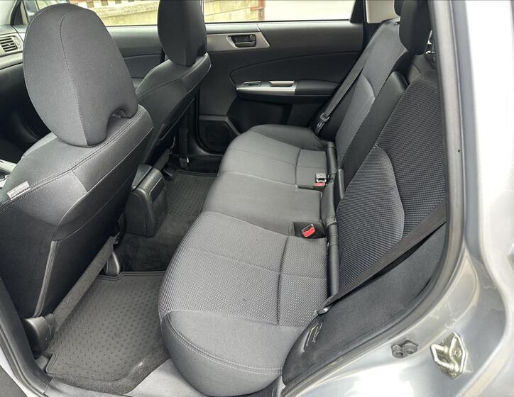Subaru Forester 13