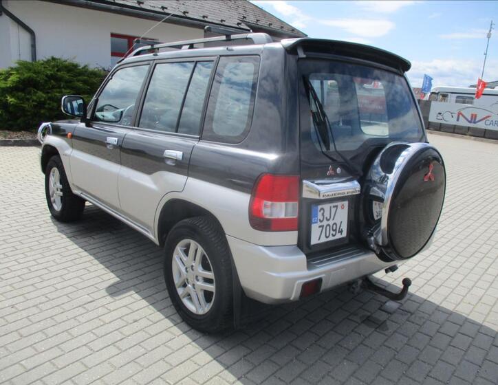 Mitsubishi Pajero Pinin 3