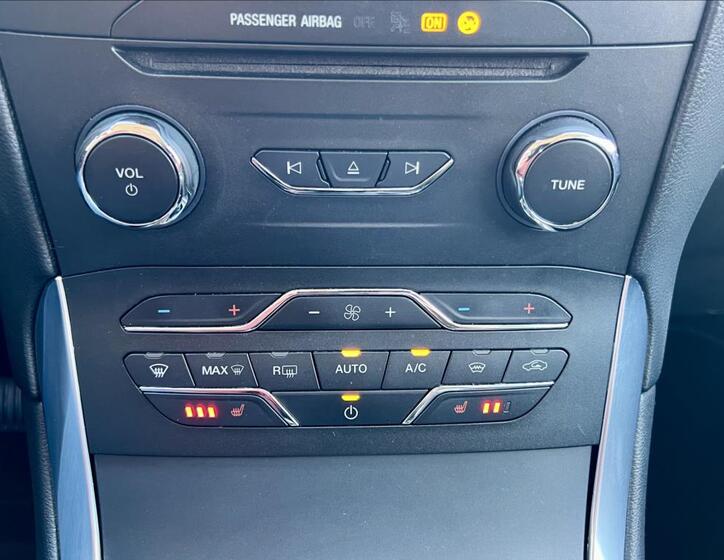 Ford Galaxy 40