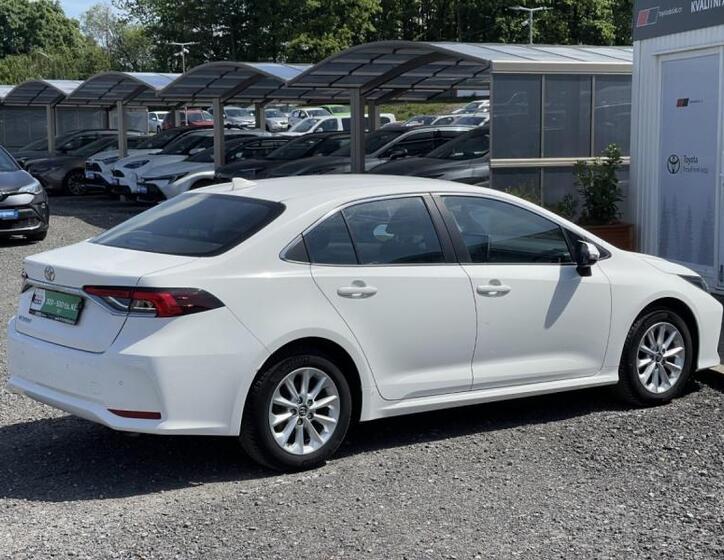 Toyota Corolla 7