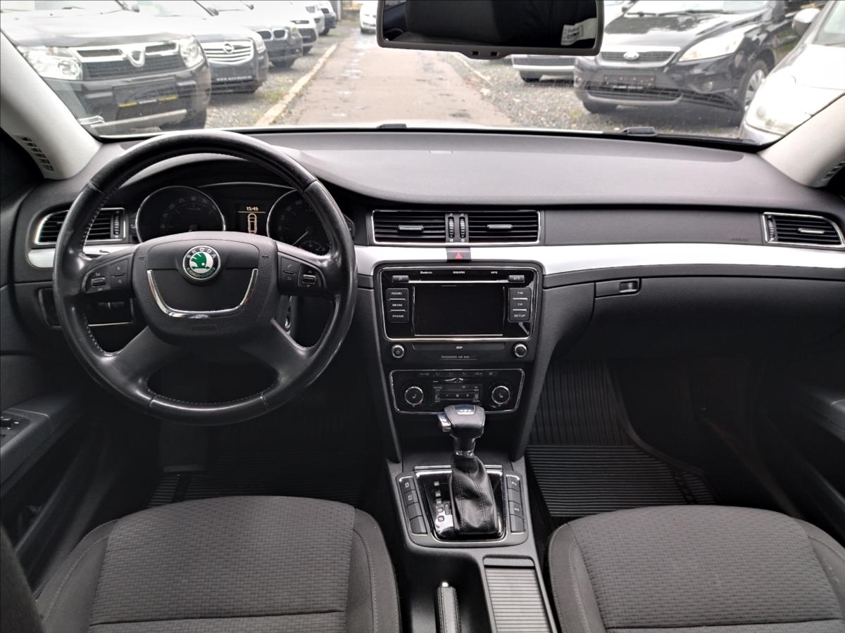 Škoda Superb