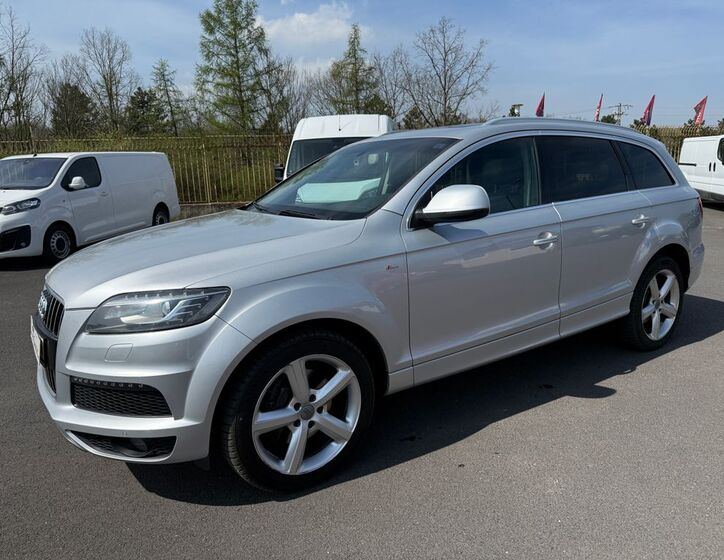 Audi Q7 2