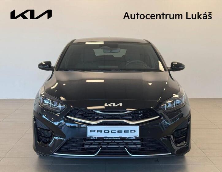KIA Ceed 1