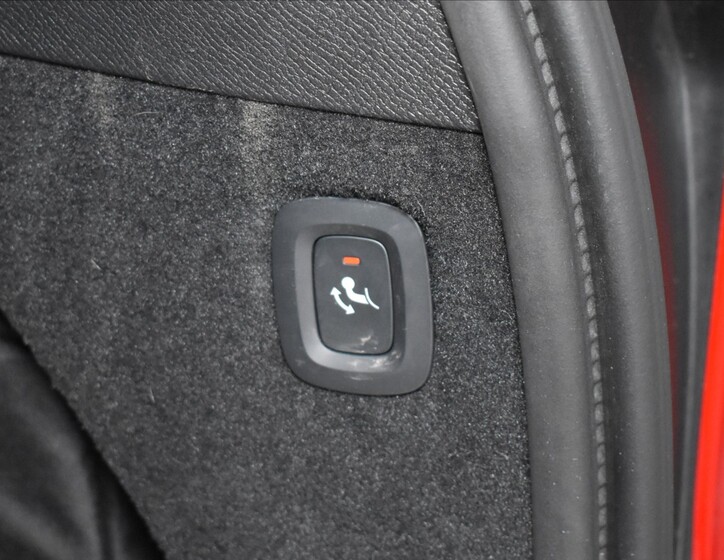 Volvo XC90 15
