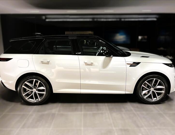 Land Rover Range Rover Sport 4
