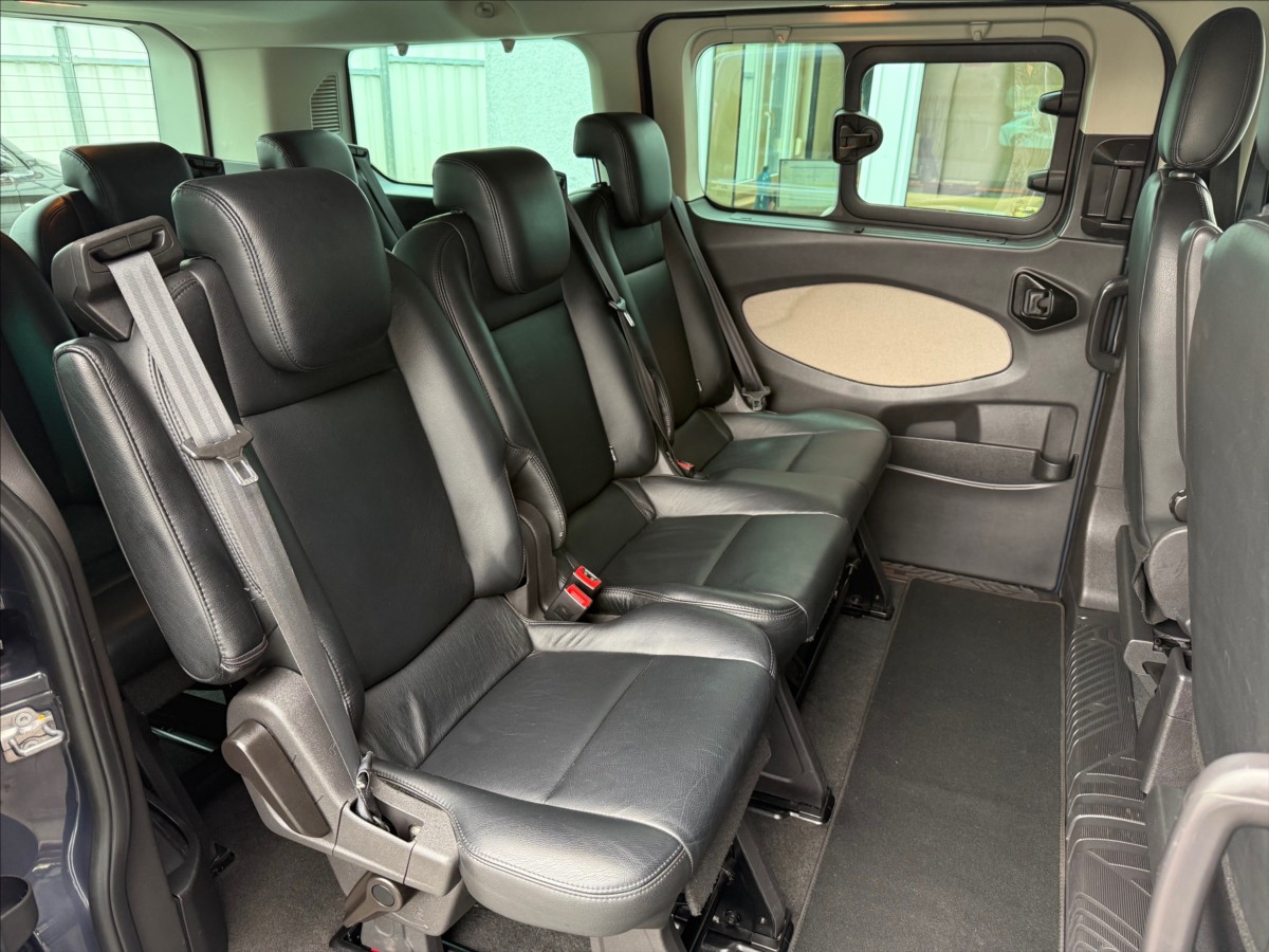 Ford Tourneo Custom