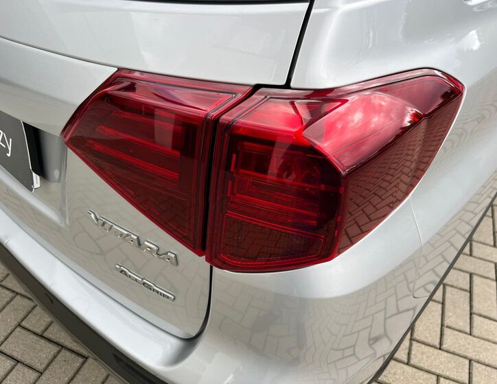 Suzuki Vitara 11