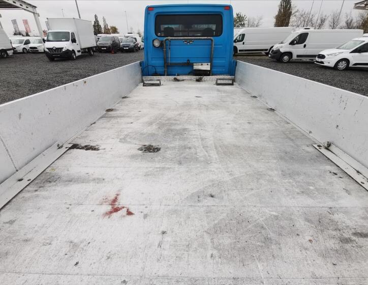 Mercedes-Benz Sprinter 15