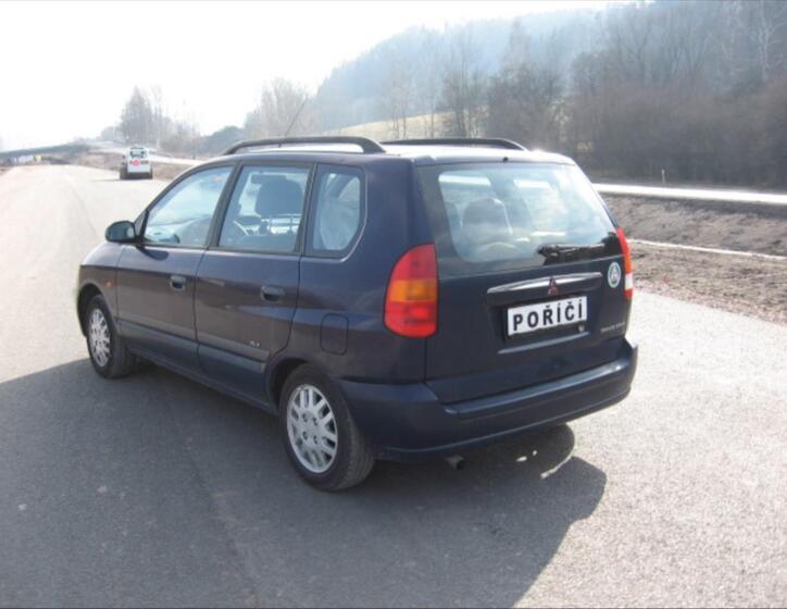 Mitsubishi Space Star 4