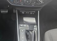 Hyundai i20 15