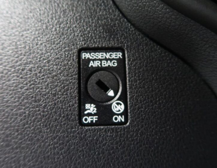 Volkswagen Golf 32