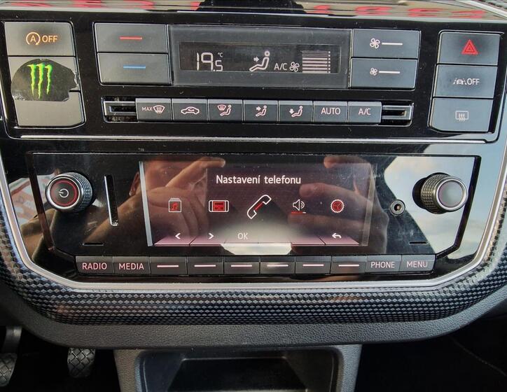 Volkswagen up! 28
