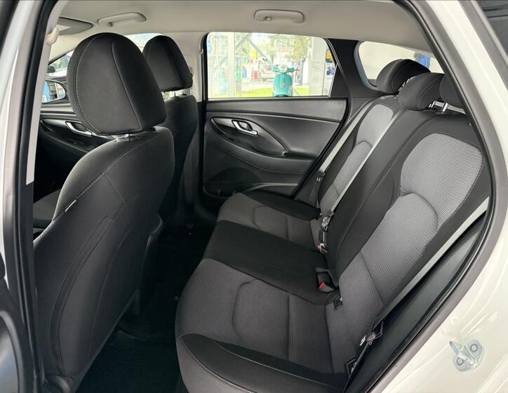 Hyundai i30 20