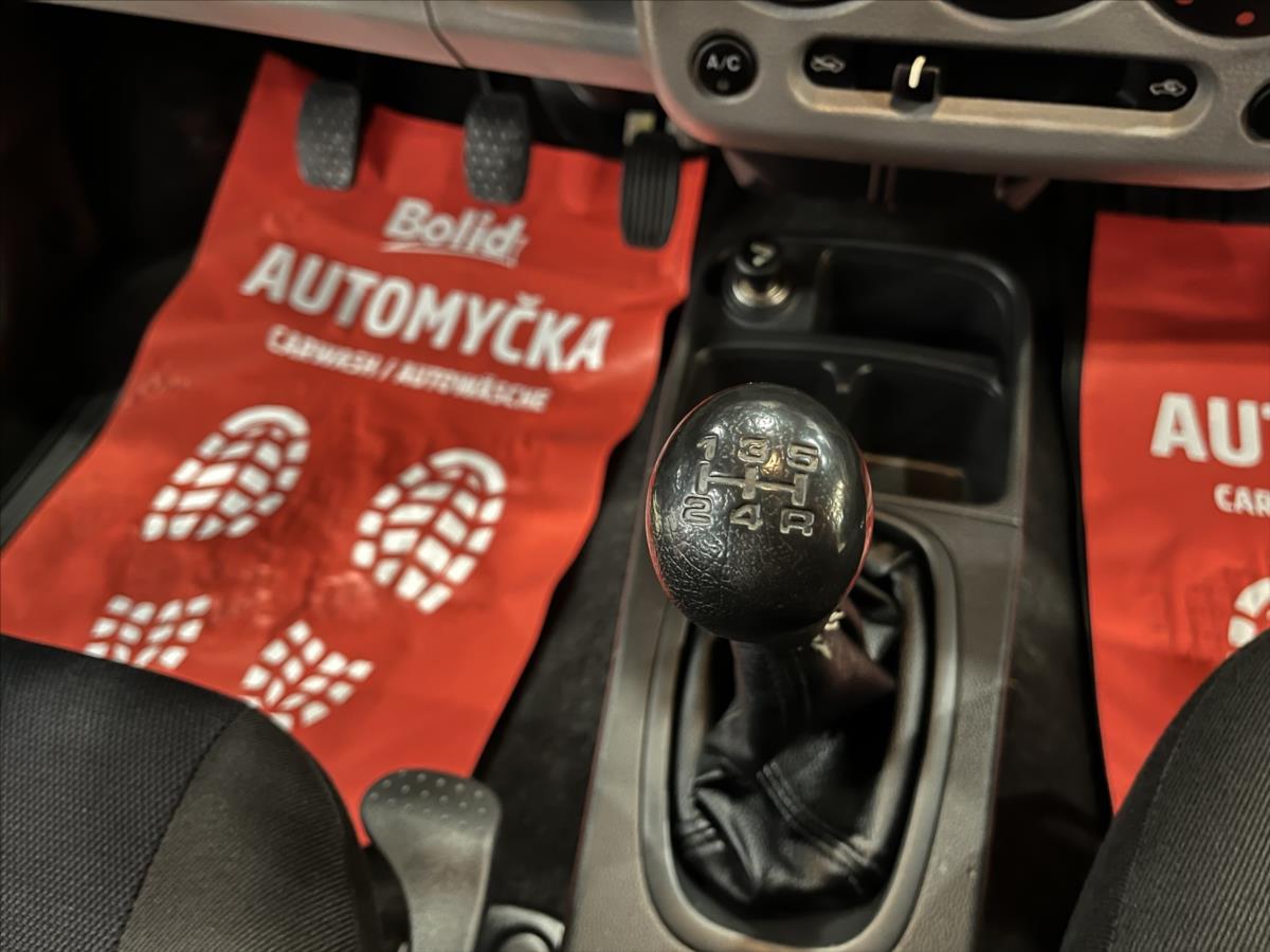Subaru Justy