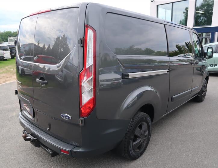 Ford Transit Custom 3