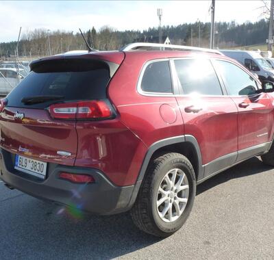 Jeep Cherokee 9