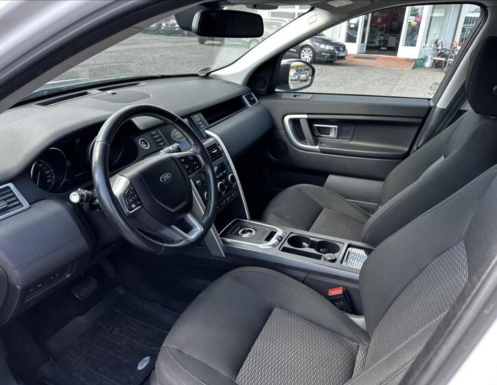 Land Rover Discovery Sport 9