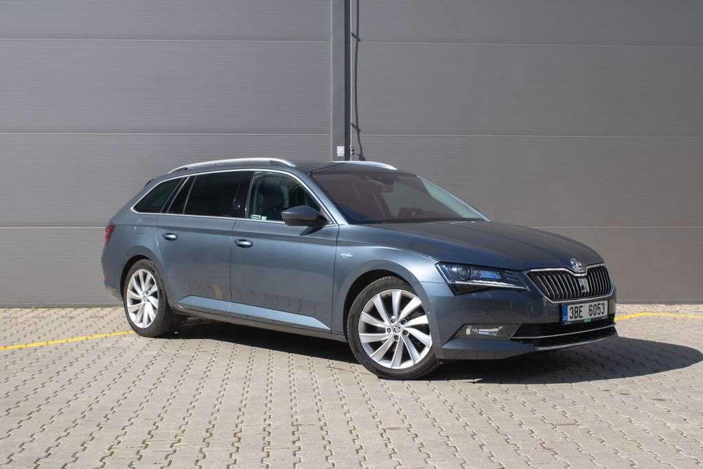 Škoda Superb