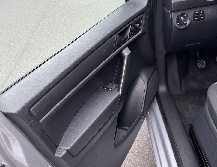 Volkswagen Caddy 17