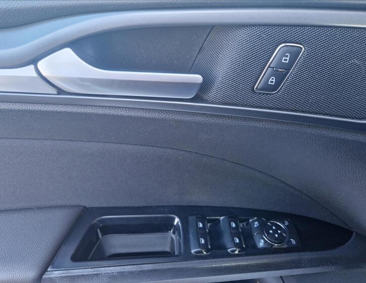 Ford Mondeo 21
