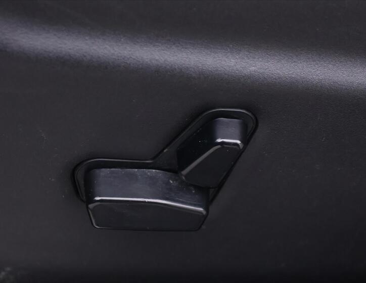 Jeep Grand Cherokee 21