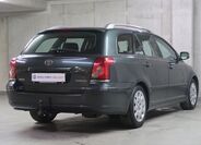 Toyota Avensis 5