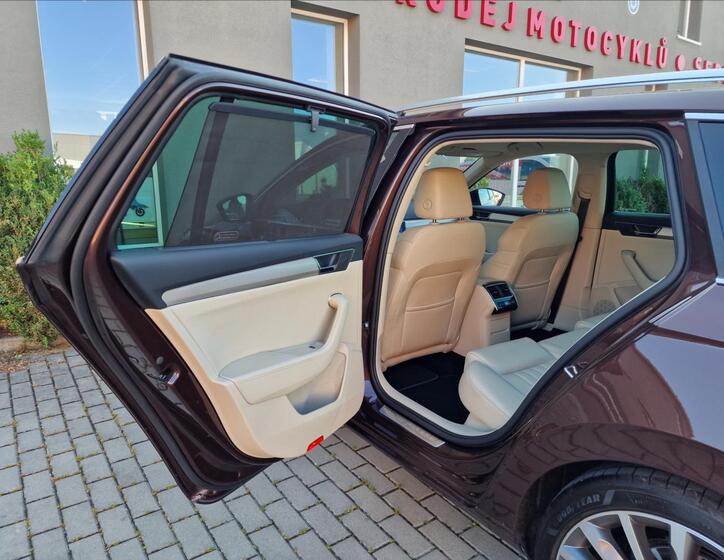 Škoda Superb 17