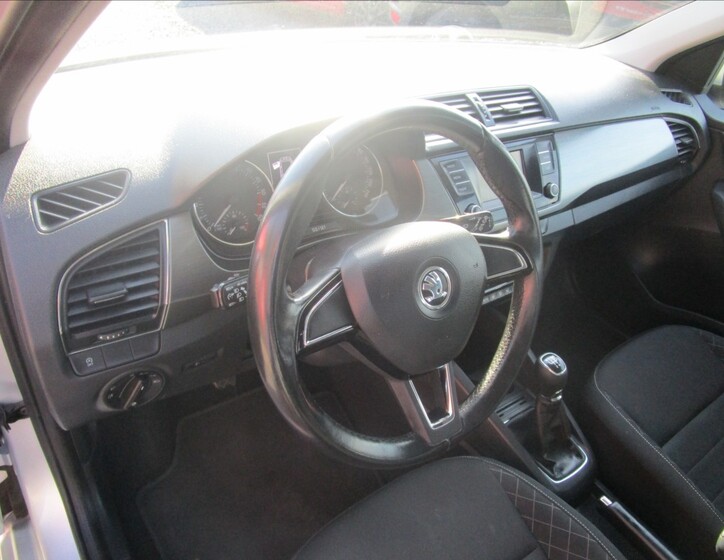 Škoda Fabia 10