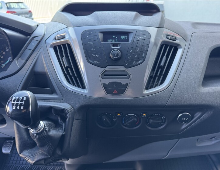 Ford Transit Custom 41