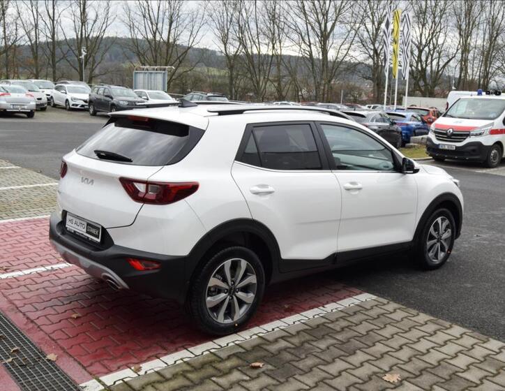 KIA Stonic 3